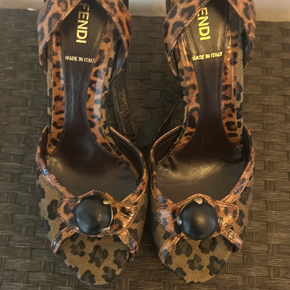 Brown Cheetah Print Sandle